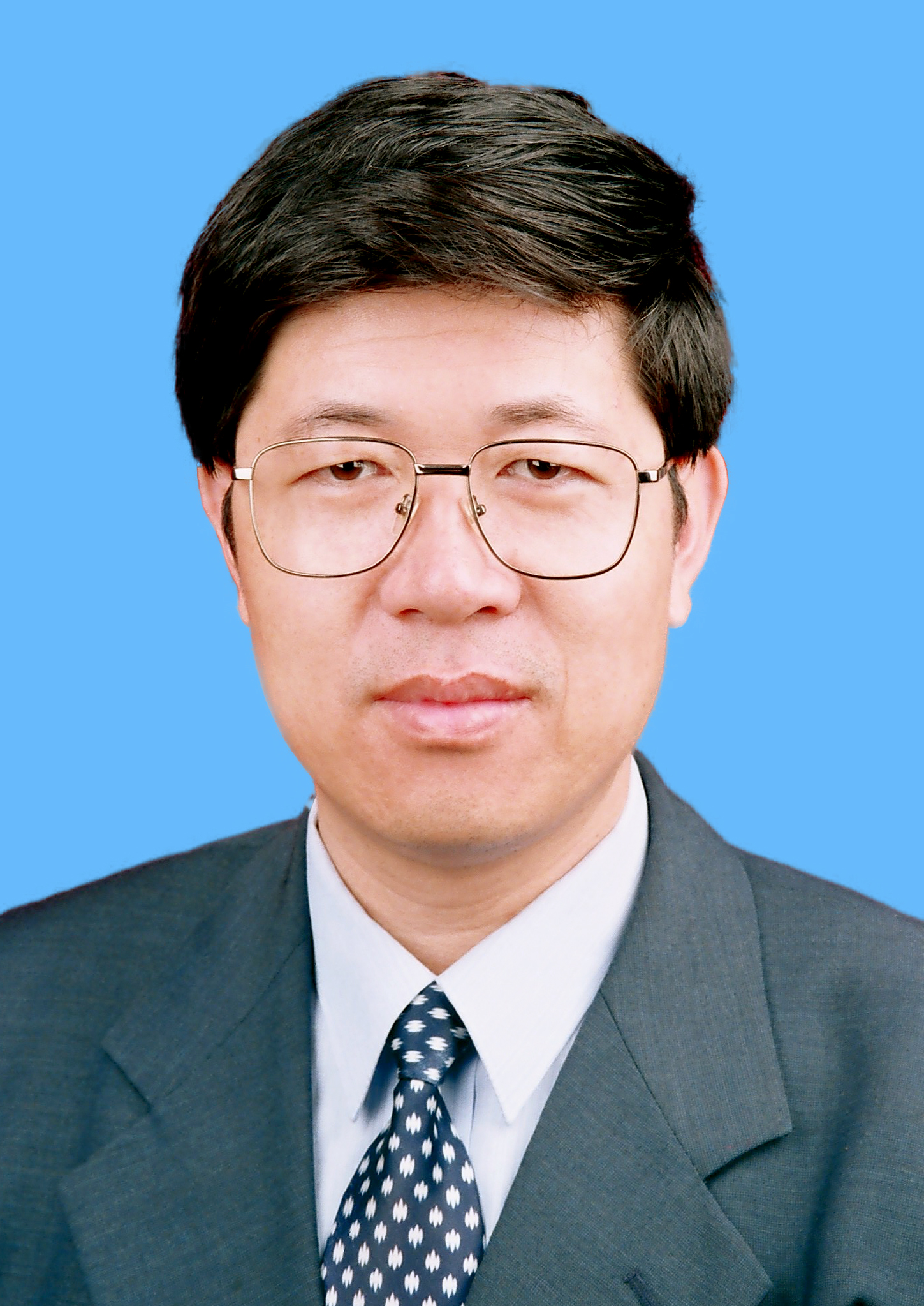  p> 苏守杰,男,汉族,1965年7月出生,江苏赣榆人,大学本科学历,理学