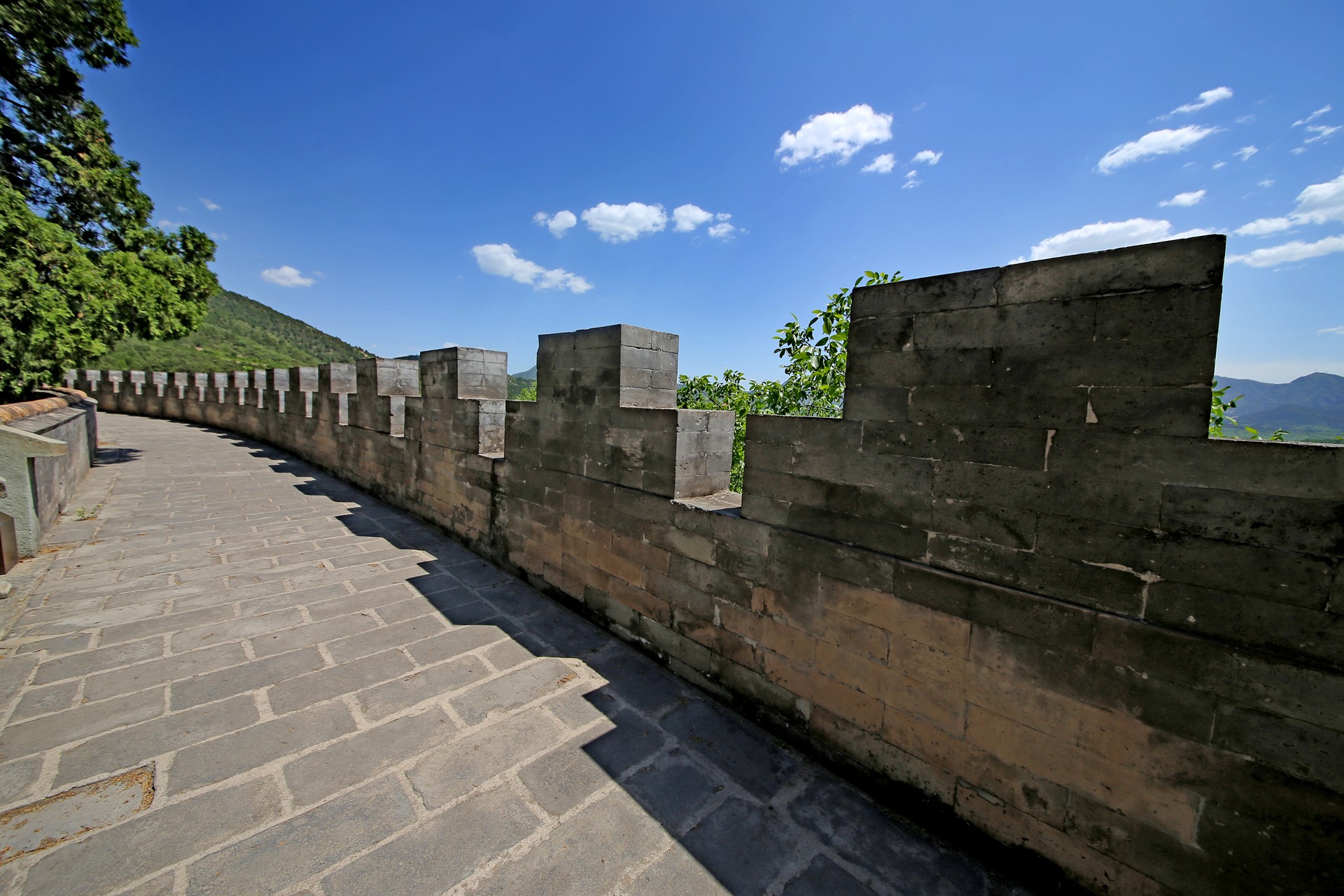 gnwvzh157d">垛口,泛指 a target="_blank" href="/item/城墙/705509"