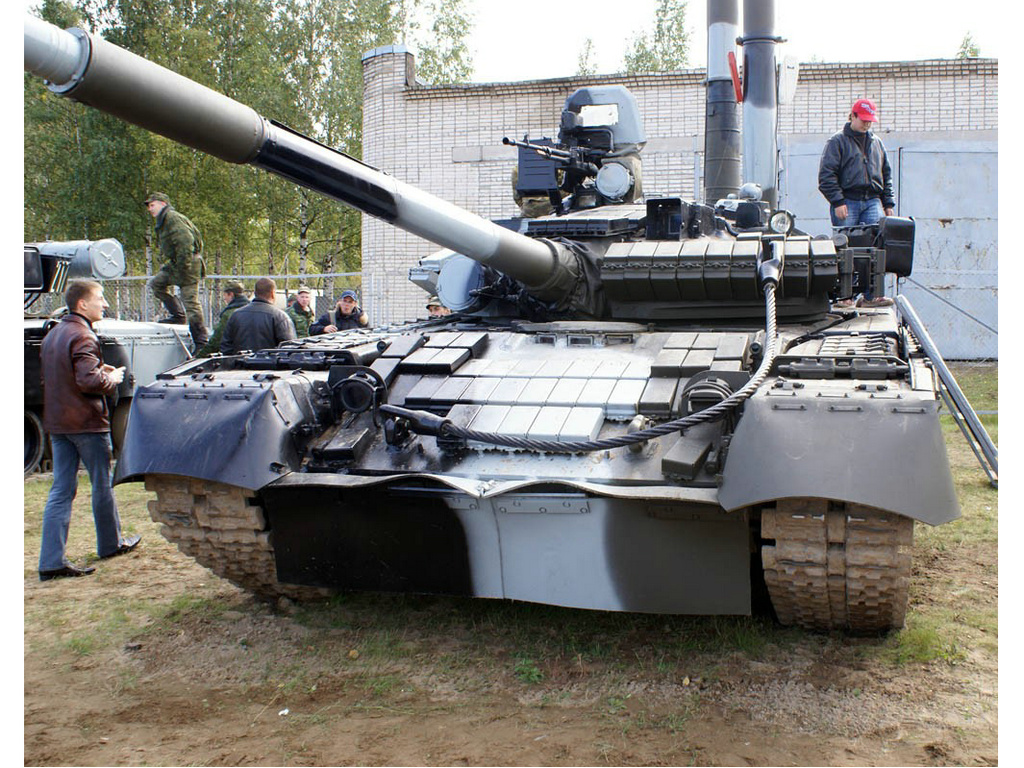 t-80 series main battle tank