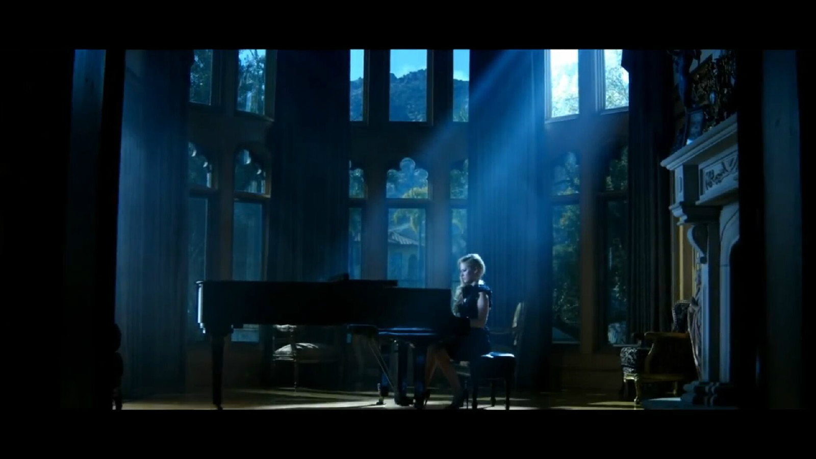 《let me go》是加拿大女歌手 a target="_blank" href="/item/艾薇儿