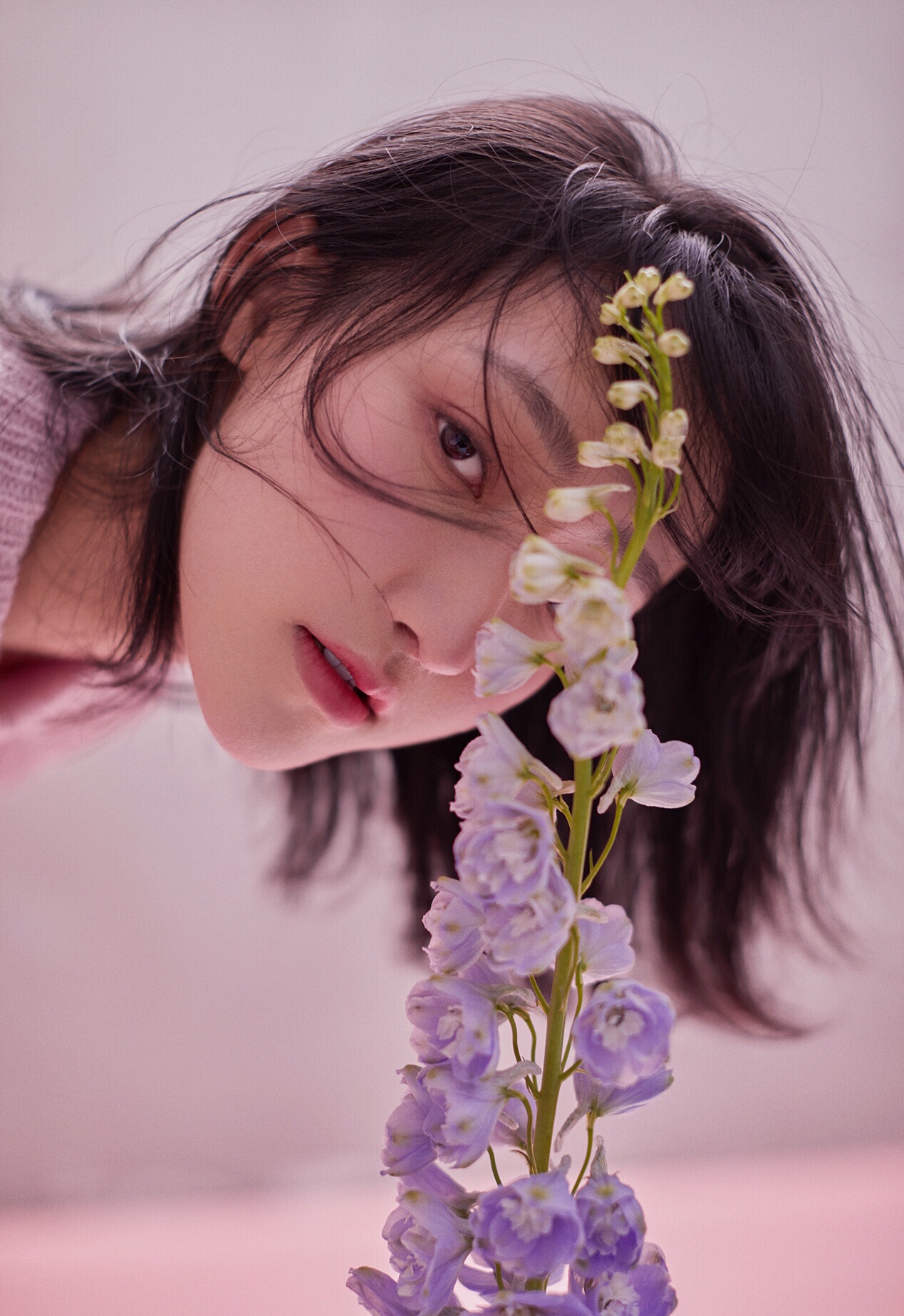 罗奕,1998年5月1日出生于江西省赣州市,中国内地女演员,毕业于北京