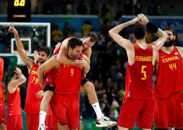 尼科拉·米洛蒂奇