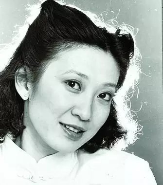 施南生：娱乐圈真正的大姐大，67岁依然是华语第一女制片人_百科TA说