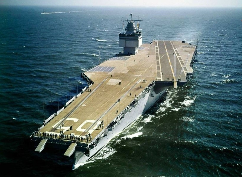 "企业号"(cvn-65)航空母舰