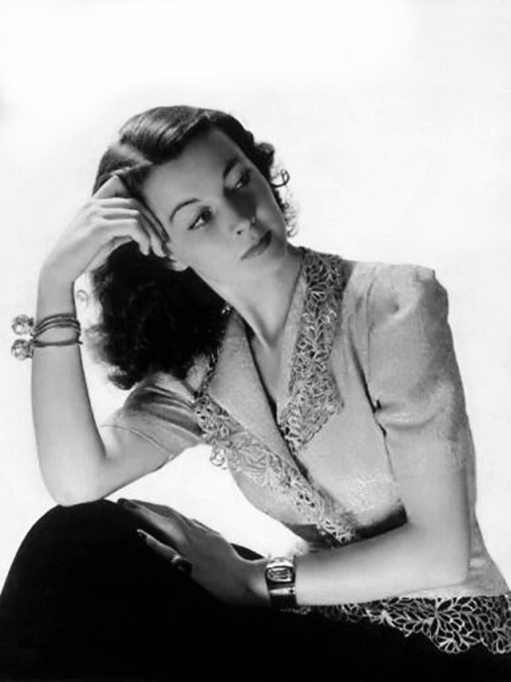  p>费雯·丽(vivien leigh,1913年11月5日—1967年7月8日),原名薇薇安