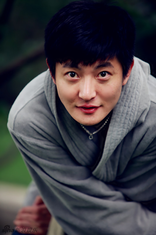  p>郭京飞,1979年7月2日出生于 a target="_blank" href="/item/北京