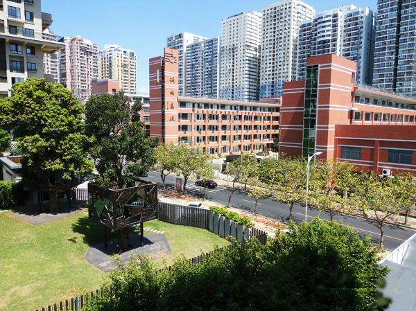 厦门市松柏中学