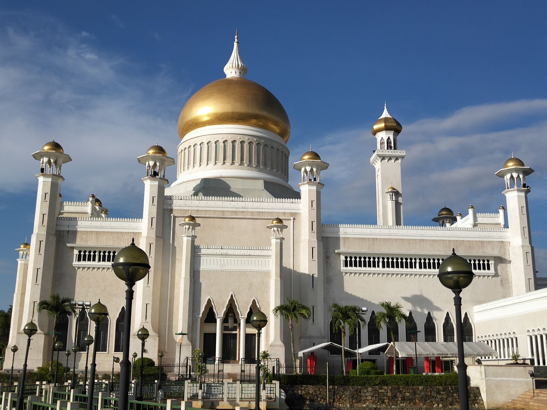奥玛尔·阿里·赛福鼎清真寺