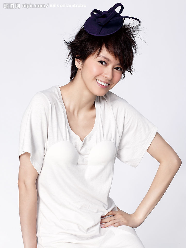  p>杨丞琳(rainie yang),1984年6月4日出生于台湾省台北市,祖籍广东