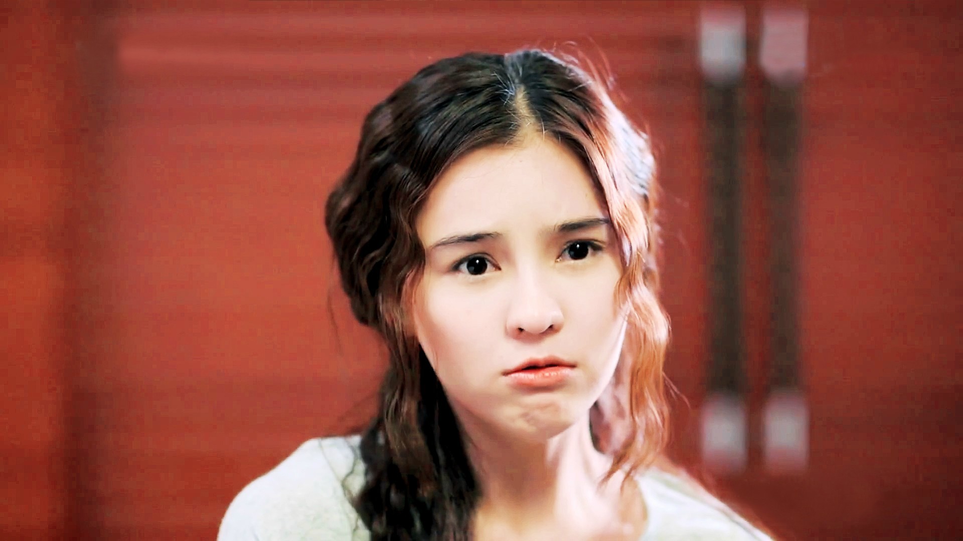  p>李海娜(aom),1988年1月9日出生于泰国呵叻府披迈县,泰国女演员