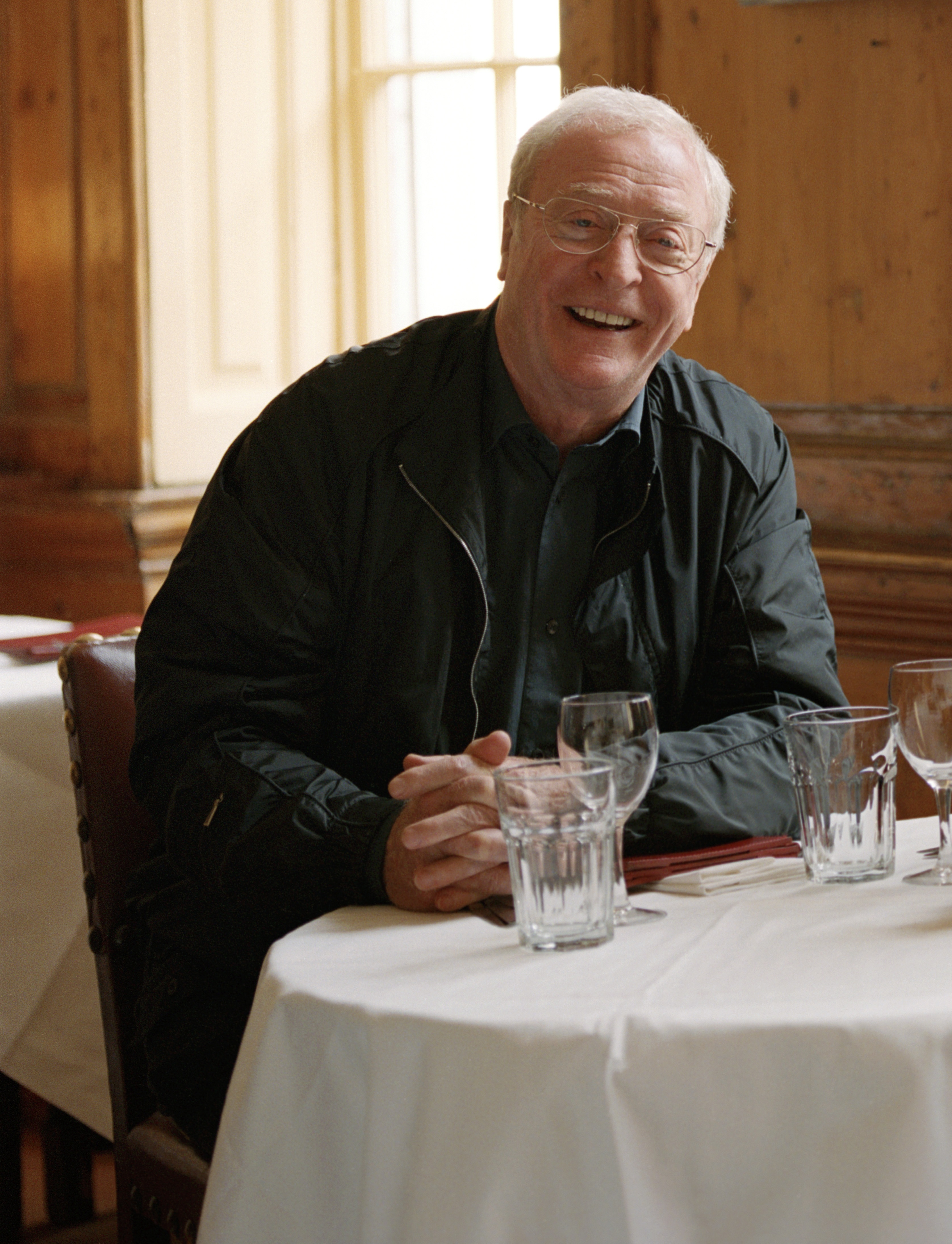  p>迈克尔·凯恩(sir michael caine),1933年3月14日出生于英国伦敦