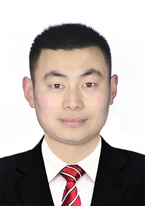 何伟（记者）_百度百科