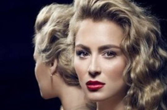  p>阿丽夏·潘娜维加(alexa penavega),1988年8月27日出生,演员,主要