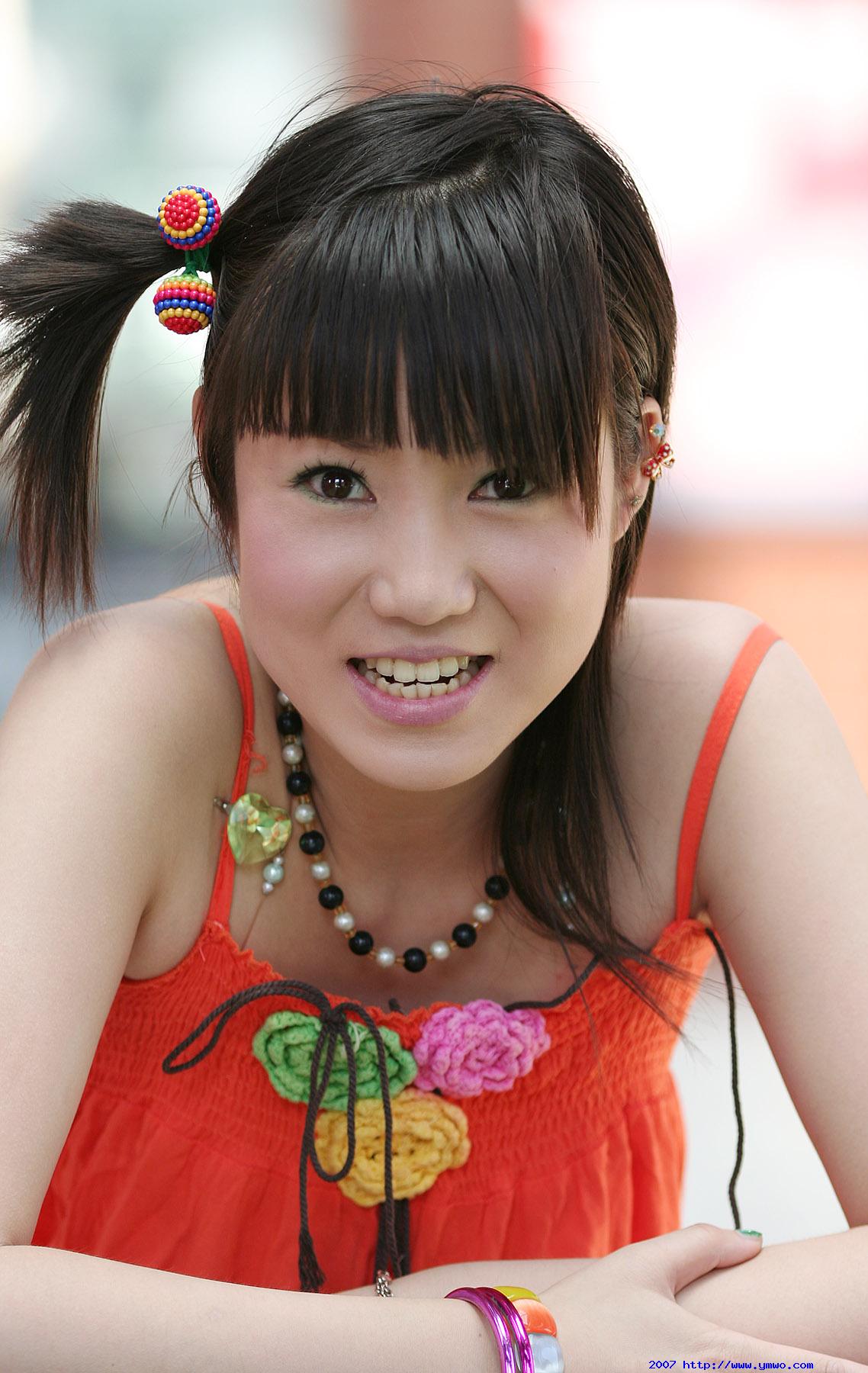 data-lemmaid="177863">哈尔滨 /a>人,毕业于北华大学,是一名met-art