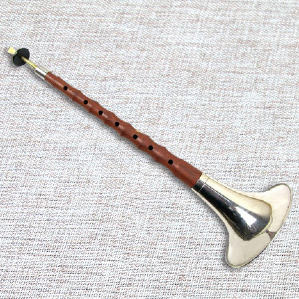  p>唢呐,中国双簧木管乐器.