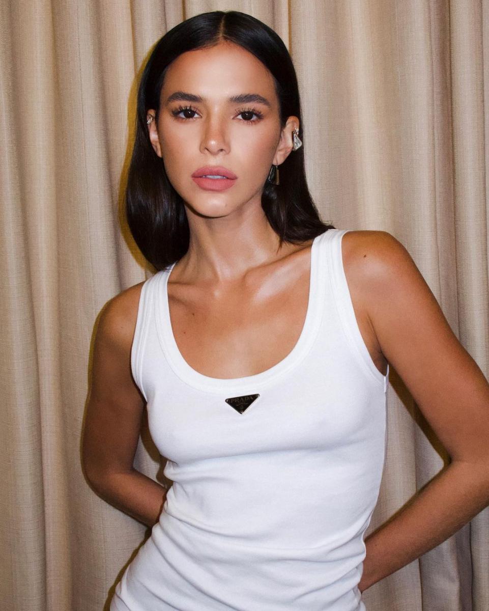 bruna marquezine