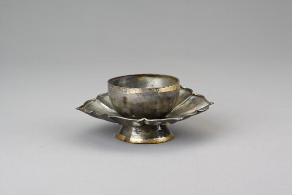 南宋银盏托