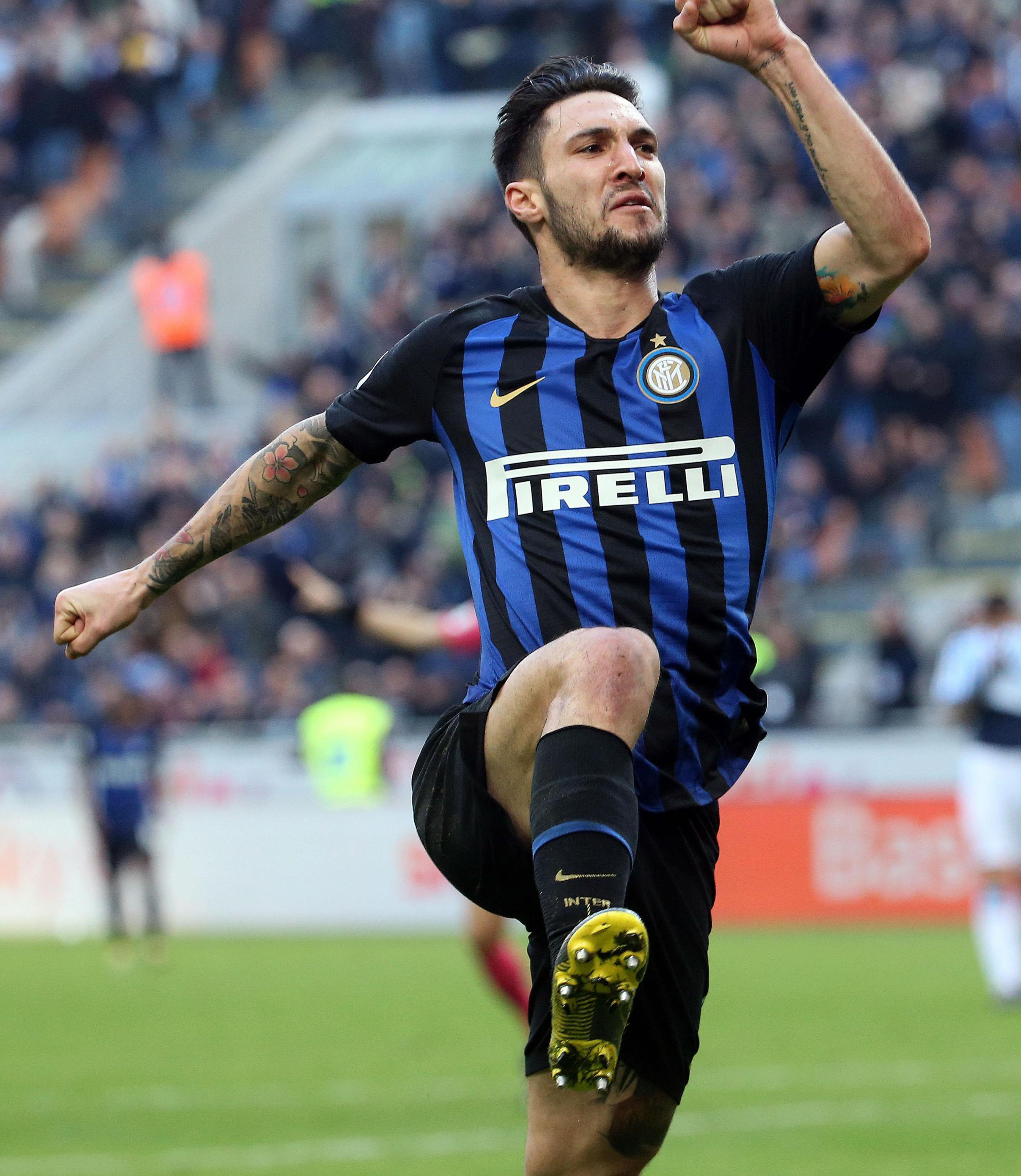  p>马泰奥·波利塔诺(matteo politano),1993年8月3日出生于意大利 a