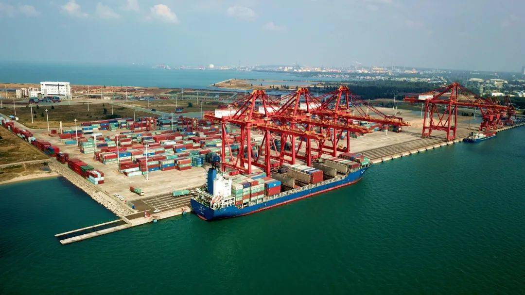  p data-id="gnwgbi73qf">海口港(haikou port),是中国海南省 a