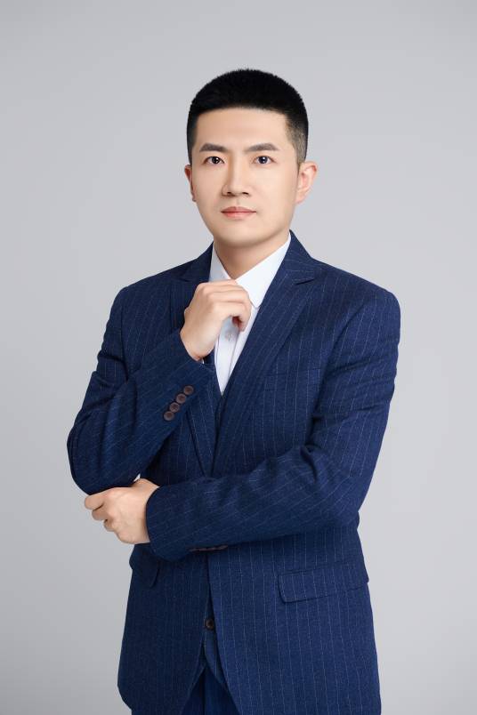王晨（中国中央电视台新闻频道主持人）_百度百科