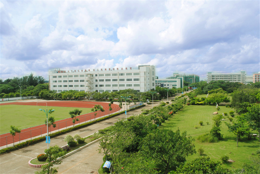 海南省机电工程学校