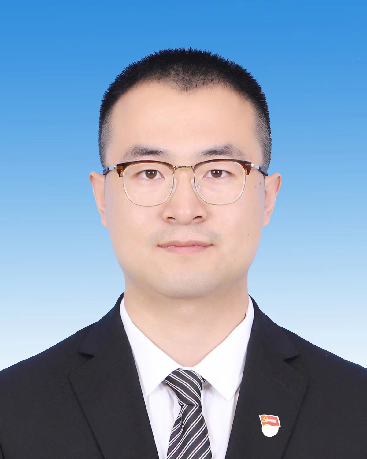 张德福