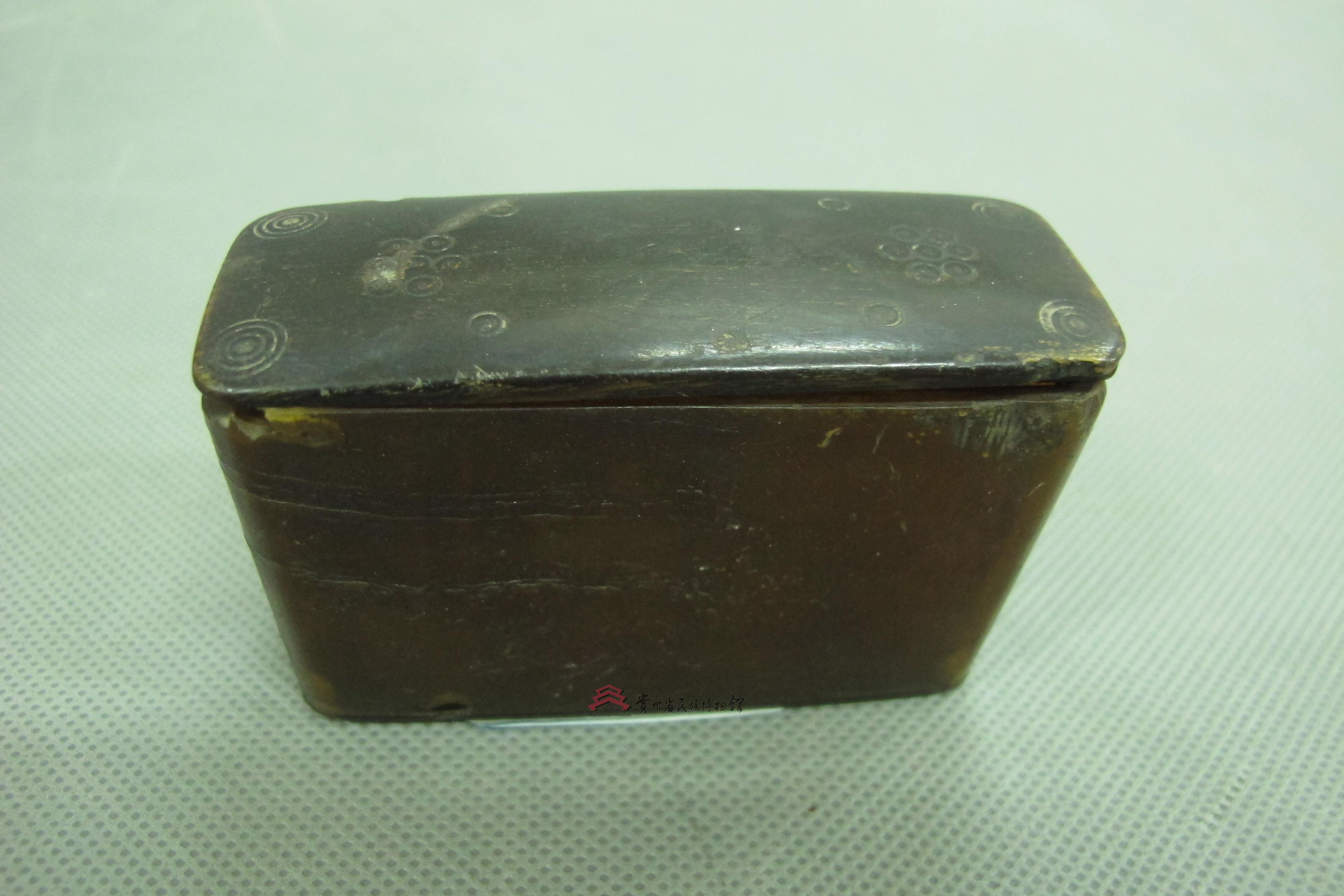 当代玉屏牛角印盒