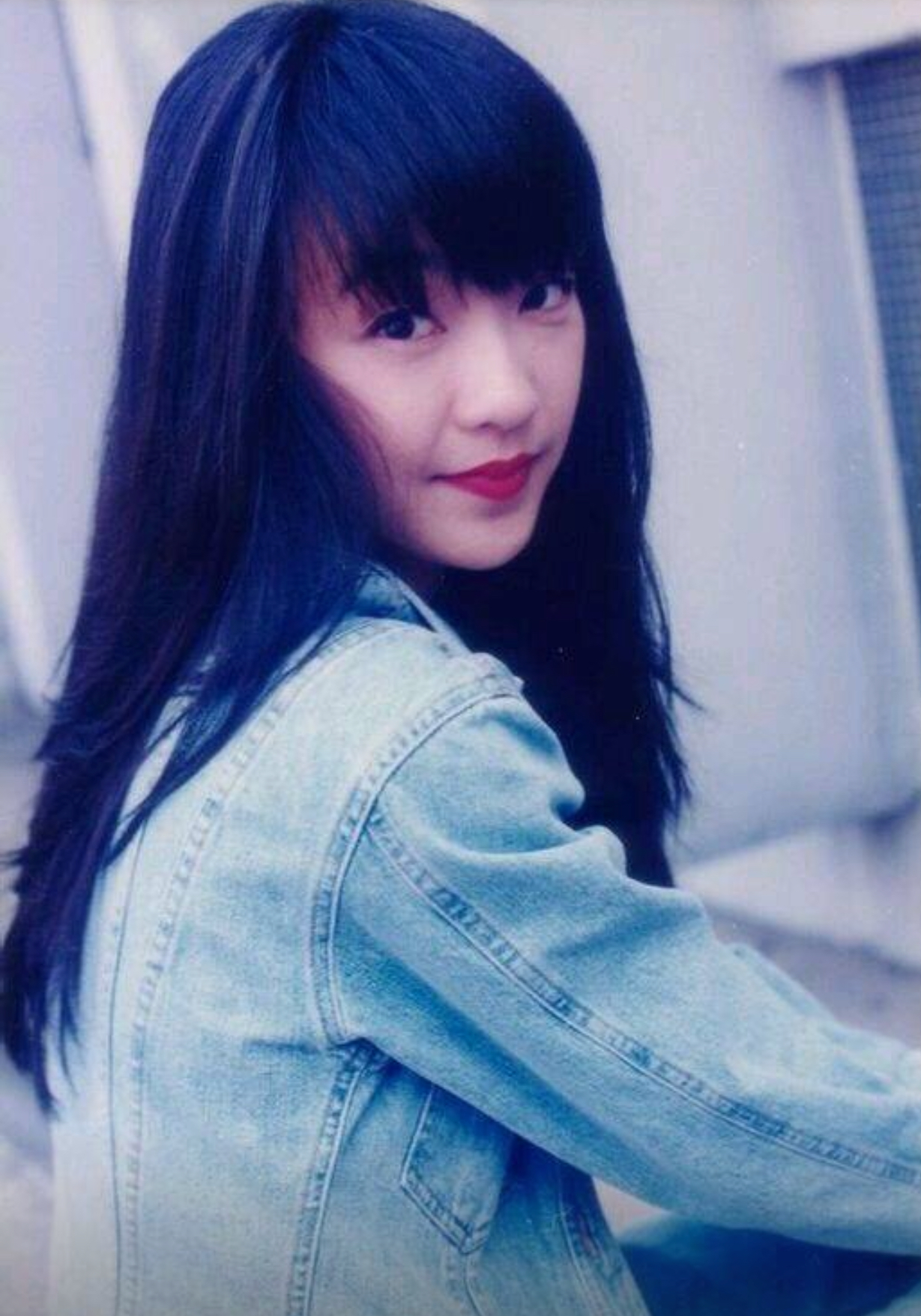 chan) /i>,1965年7月28日出生于香港,中国香港女歌手