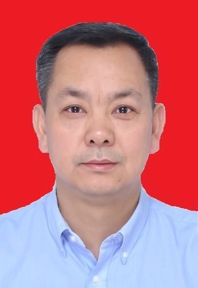  p>王宏举,男,汉族,1972年8月出生,湖北钟祥人,1998年6月入党,1990年8