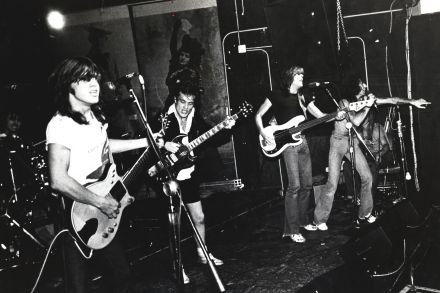 AC/DC乐队_百度百科