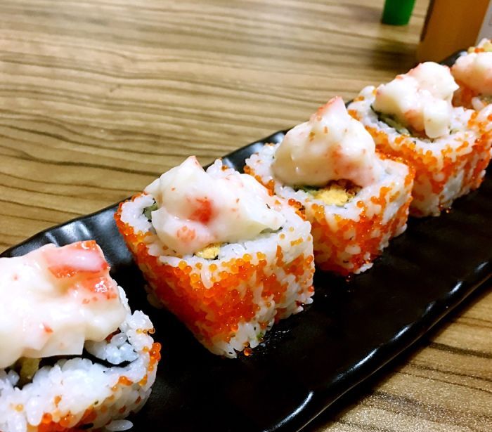 蟹肉卷寿司