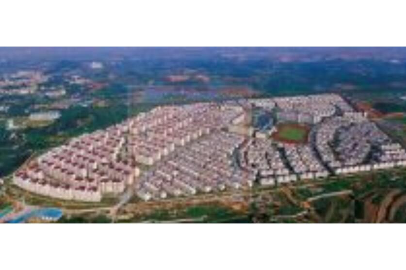 谷围新村位于 a target="_blank" href="/item/广州市番禺区/8830268"