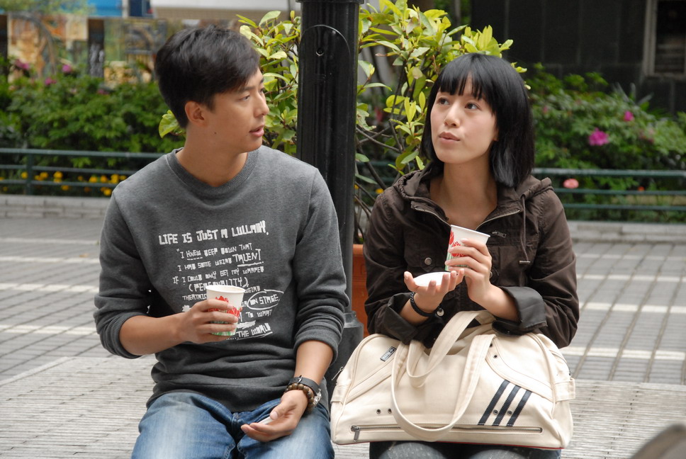  p>《id精英》,是香港电视广播有限公司2009年出品的时装电视剧.