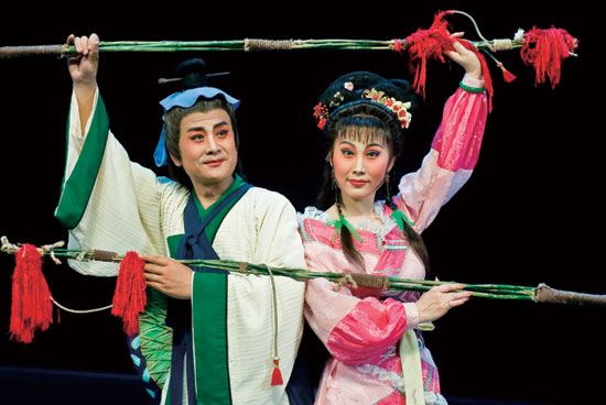  p data-id="gnbvlh0pmo">柳琴戏是山东省地方传统戏剧,国家级 a