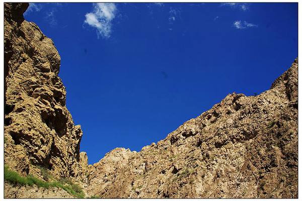 甘德尔山奇峡谷