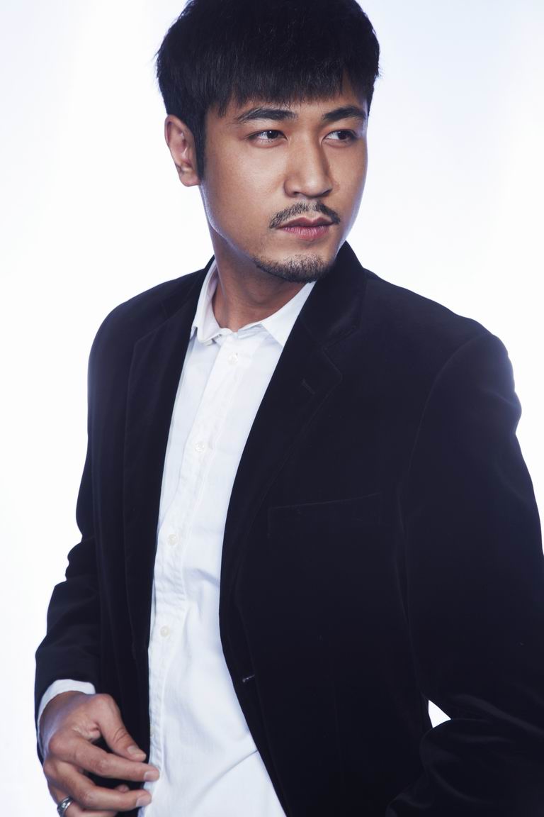  p>高健,1987年11月19日出生于黑龙江省大庆市,中国内地影视男演员