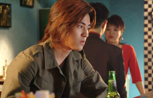  p>《狂爱龙卷风》是台湾华视于2003年8月21日首播的爱情偶像剧,由