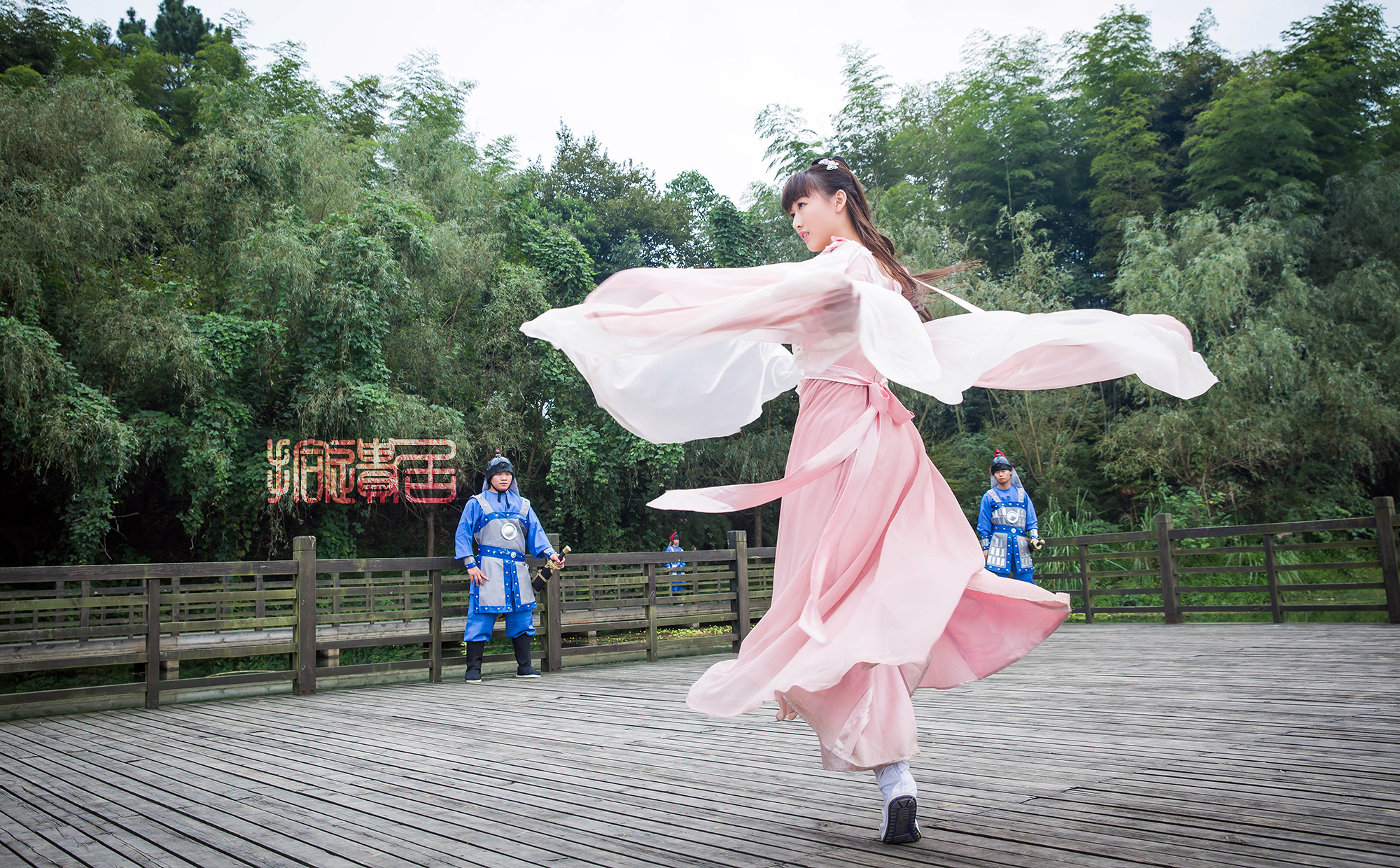 谢林彤抖音=谢林彤新浪微博