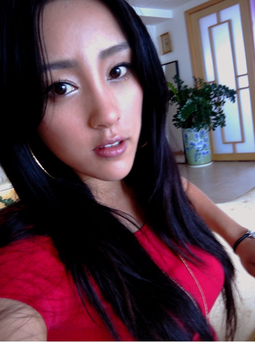  p>胡梦媛,1989年9月5日出生于辽宁,中国影视演员.