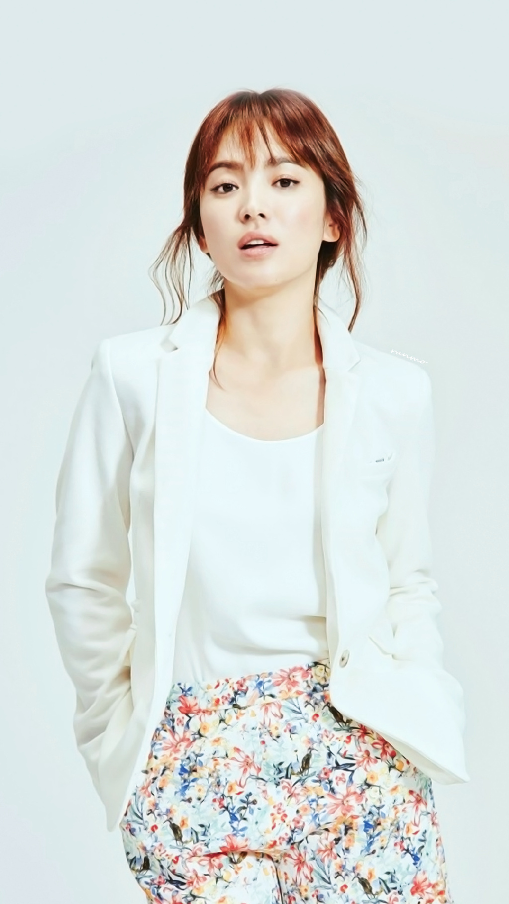  p>宋慧乔 i>(         ) /i>,1981年11月22日出生于韩国大邱广域市