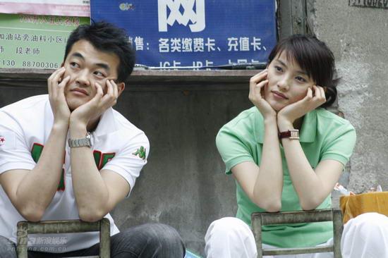  p data-id="gnbi8aebqd">《欢喜亲家》是由陈卫东编剧, a target="