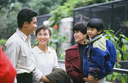  p data-id="gnx9iqzwv8">《蓝色风暴》是由tvb出品的时装电视剧, a