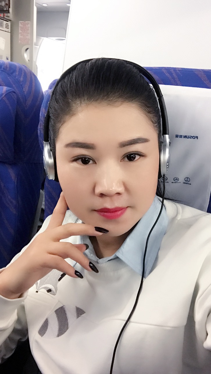  p>段喜凤,女,歌手,甘肃庆阳市人. /p>