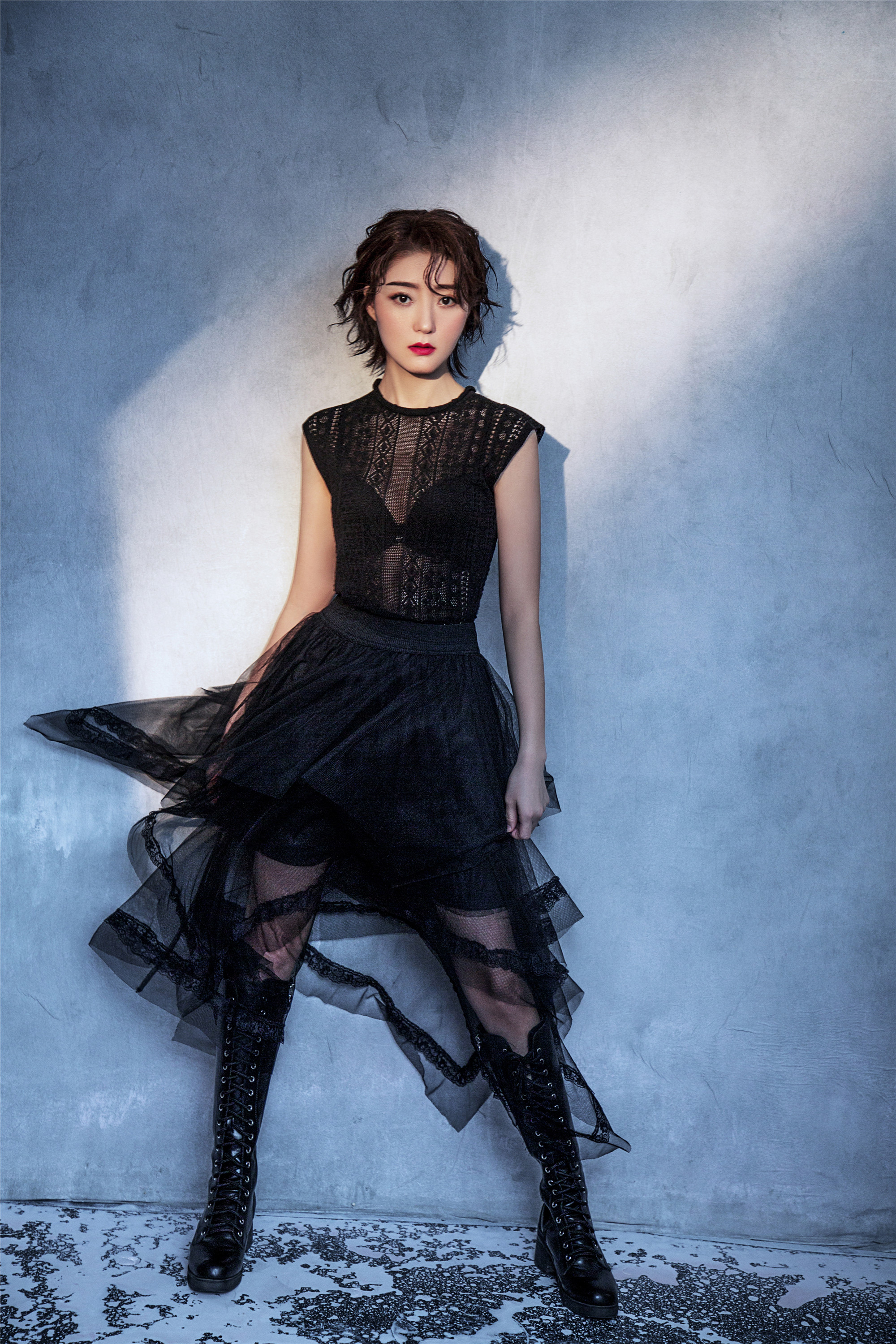  p>王怡雯,影视演员,模特,毕业于 a target="_blank" href="/item