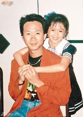  p>唐宁(leila tong) ,1981年12月5日生于中国香港,影视演员,舞台剧