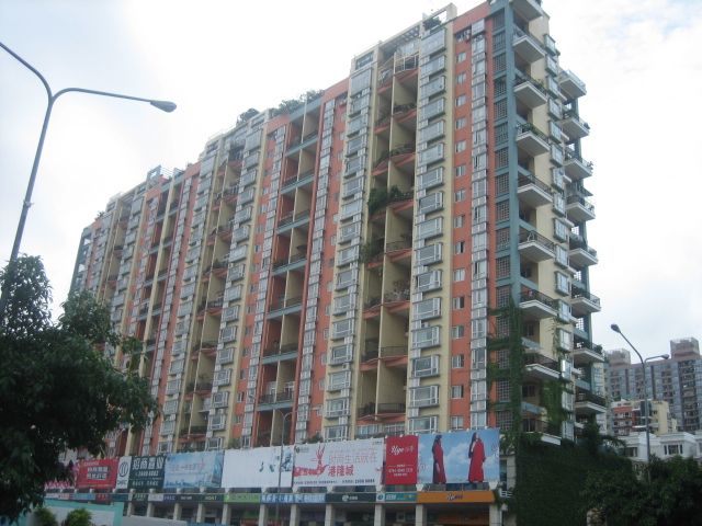  p>港湾丽都是南山区桃园西路的普通住宅小区. /p>