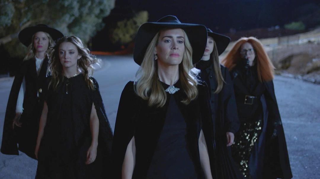 是由 a href="#" data-lemmaid="14758521">詹妮弗·林奇 /a>, a href