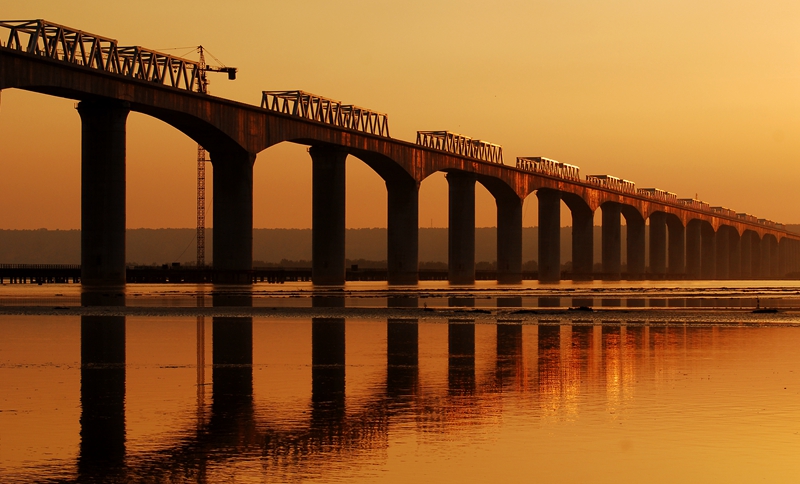 晋陕黄河特大桥