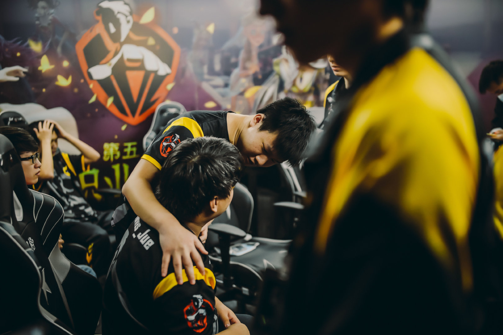 狼队电子竞技俱乐部