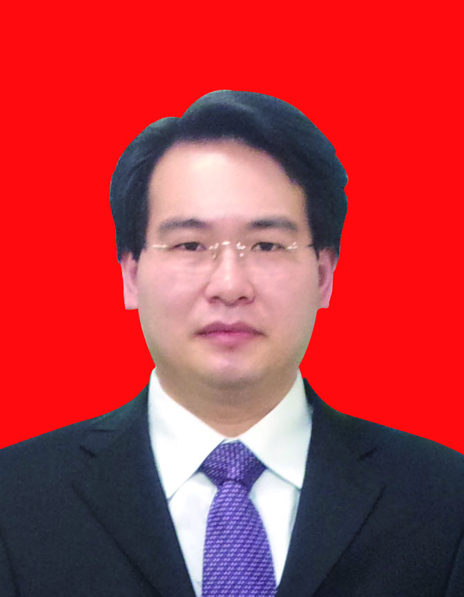  p data-id="u8vxekaabiok">李俊锐,现为安远县委副书记,二级调研员.